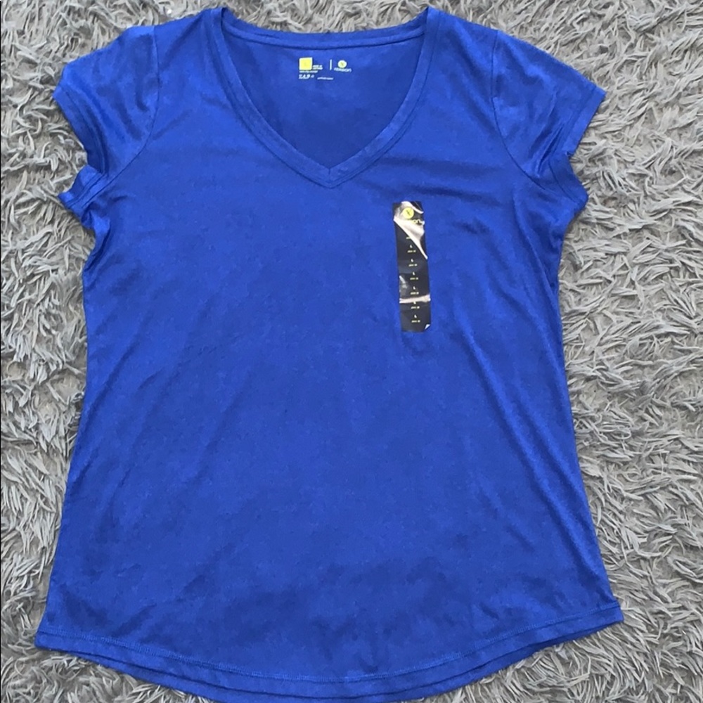 NWT Xersion Slim fit shirt size L